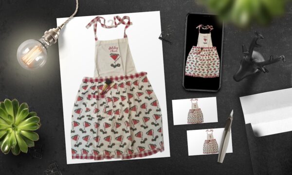Elegant Red Print Apron with Pocket