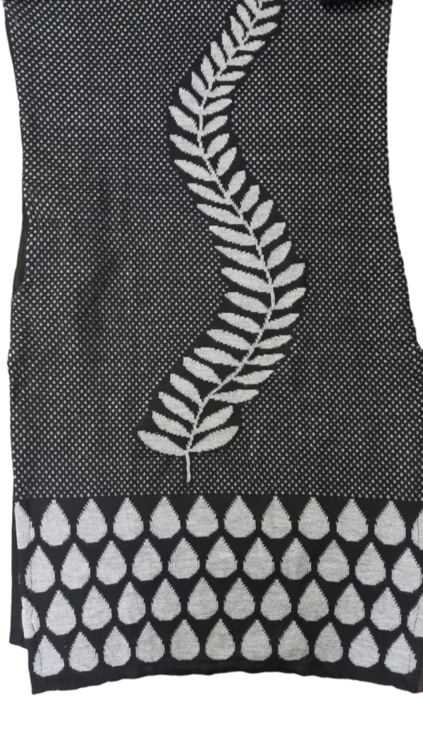 Woolean Kurti - Full Sleeve, V Neck, Black Grey, Stretchable - Image 3